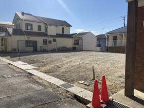 兵庫県明石市朝霧南町４丁目