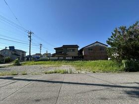 富山県高岡市中曽根