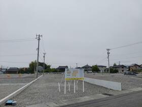 石川県白山市漆島町