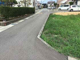 石川県小松市若杉町