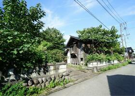 山形県鶴岡市丸岡字町の内