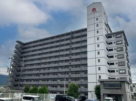 生活環境の良い場所に建つオール電化のマンション