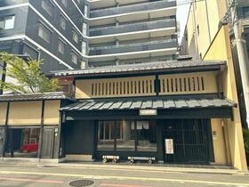 京都府京都市中京区六角通柳馬場東入大黒町