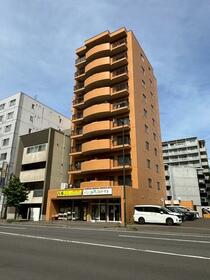 北海道札幌市中央区北五条西１２丁目