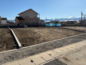 山梨県甲府市善光寺３丁目