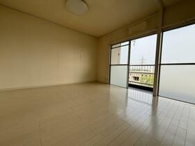 神奈川県横浜市旭区左近山