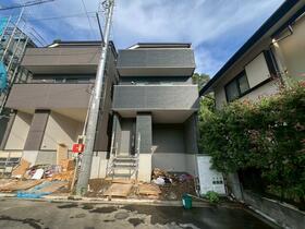 神奈川県横浜市磯子区栗木１丁目