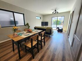 千葉県千葉市緑区あすみが丘８丁目