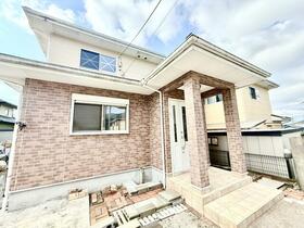 福岡県福岡市早良区内野３丁目