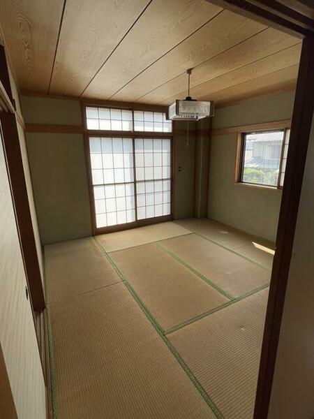 detached 埼玉県児玉郡上里町大字七本木

地図を見る