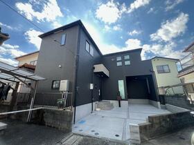 神奈川県横須賀市長坂３丁目