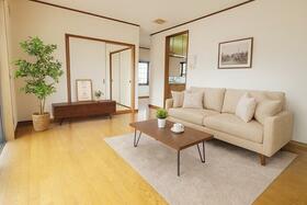 福岡県福岡市早良区野芥６丁目