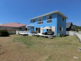 千葉県南房総市白浜町滝口