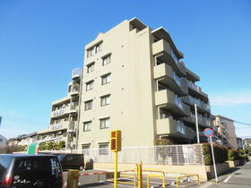 クリスタルライトハウス