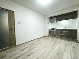 京都府向日市寺戸町瓜生