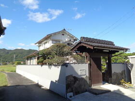 広島県東広島市黒瀬町兼沢
