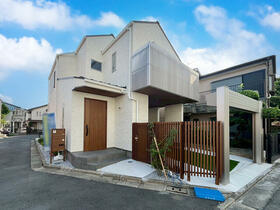 東京都杉並区上荻３丁目