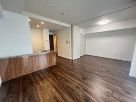 東京都台東区上野７丁目