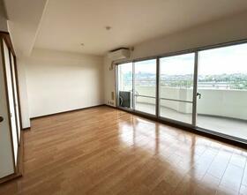 大阪府枚方市出口２丁目