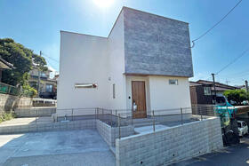 福岡県福岡市早良区重留３丁目