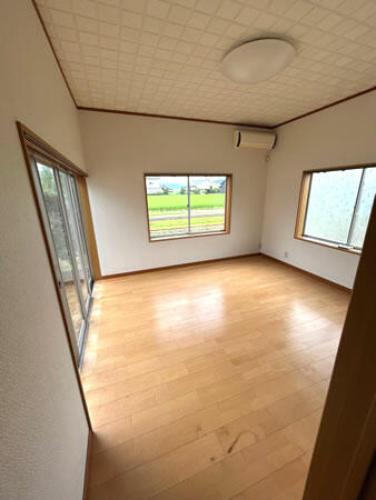 富山県氷見市日詰(賃貸一戸建6K・--・174.30㎡)の写真 その7