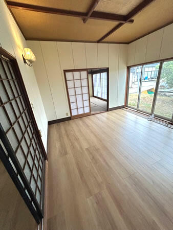 富山県氷見市日詰(賃貸一戸建6K・--・174.30㎡)の写真 その8