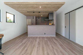 徳島県徳島市南沖洲２丁目