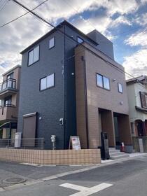 埼玉県さいたま市南区鹿手袋１丁目