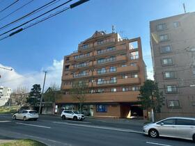 ロイアルヒルズ宮の森