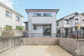 三重県四日市市波木南台４丁目