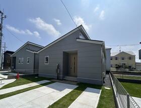 千葉県富里市七栄