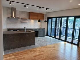 福岡県北九州市戸畑区沖台２丁目