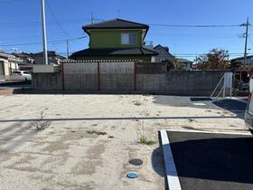 栃木県宇都宮市中岡本町