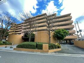 福岡県福岡市南区野多目１丁目