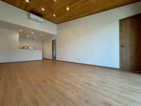 福岡県八女郡広川町大字六田