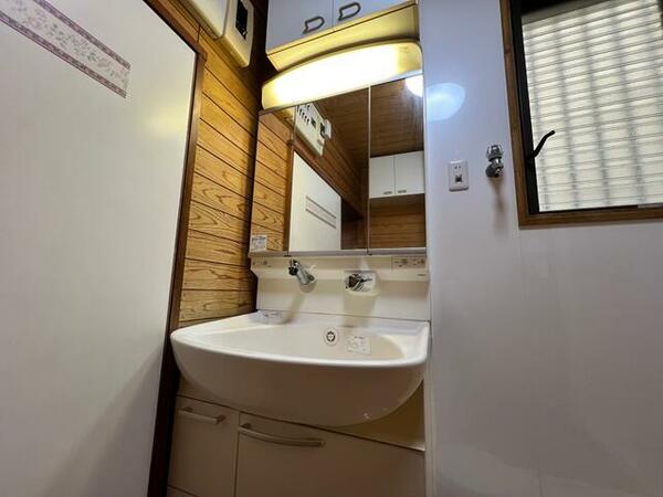 detached 東京都府中市多磨町１丁目

地図を見る