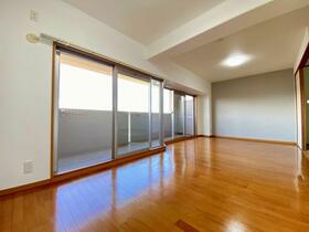 アルファシティ屋島六番館　７０４