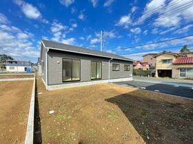 千葉県富里市七栄