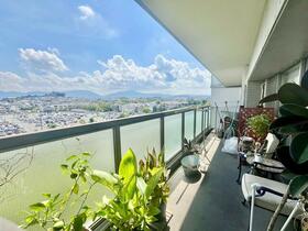 大阪府富田林市津々山台１丁目