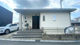 三重県鈴鹿市稲生塩屋１丁目