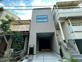 大阪府高槻市大塚町１丁目