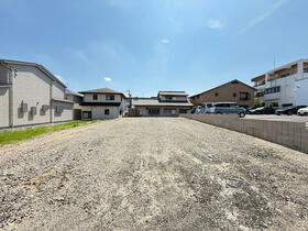 愛知県半田市雁宿町３丁目