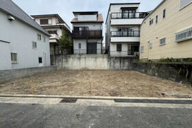 兵庫県神戸市東灘区御影３丁目