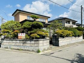 秋田県秋田市飯島長野中町
