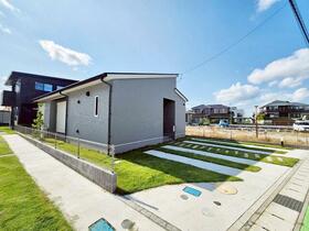 千葉県富里市七栄