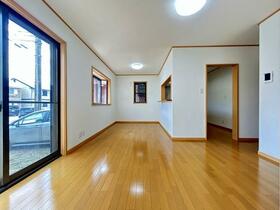 神奈川県厚木市下荻野