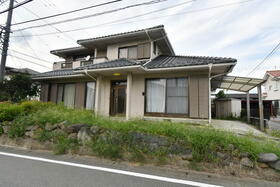 山梨県笛吹市御坂町国衙