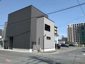 大分県中津市中殿町３丁目