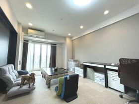 静岡県沼津市泉町