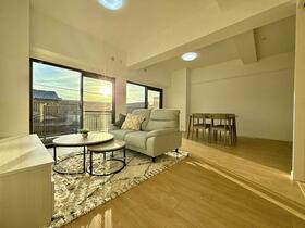 キングスコート東刈谷　２０２